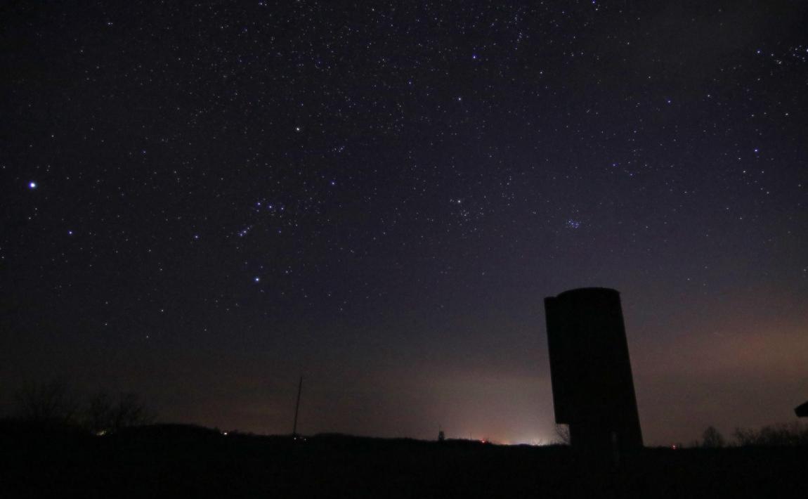 dark sky view at Tunnelville Cliffs nature preserve