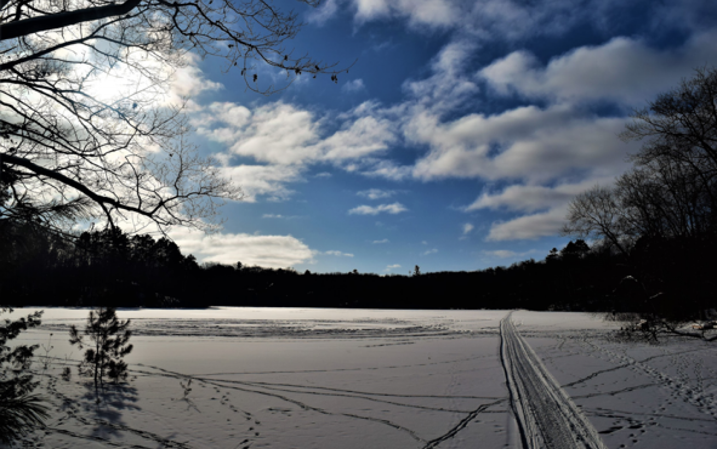 Image of a snowy landscape on a sunny day